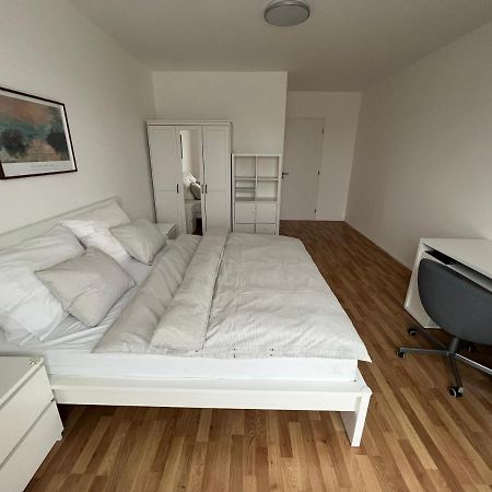 The Dante Prague - Family And Friends Apartments, Free Parking Экстерьер фото